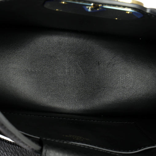 Valentino Garavani VLogo Shoulder Bag Leather