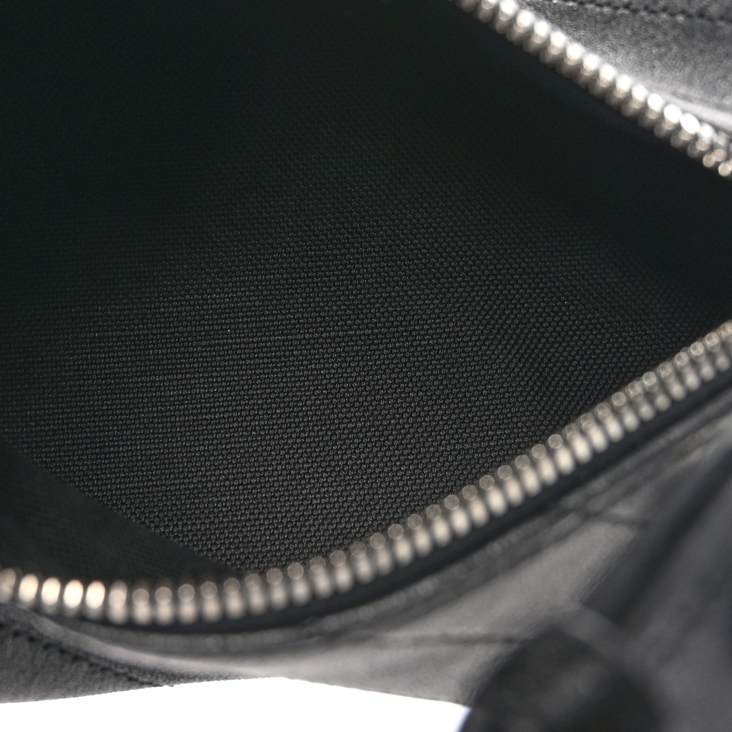 New Gucci Sakai Be Green Calfskin Diagonal Stitched Mini Blondie Barrel Shoulder Bag Black