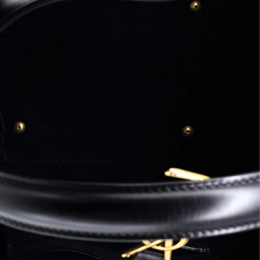 Saint LaurentLe 37 Bucket Bag Leather Mini
