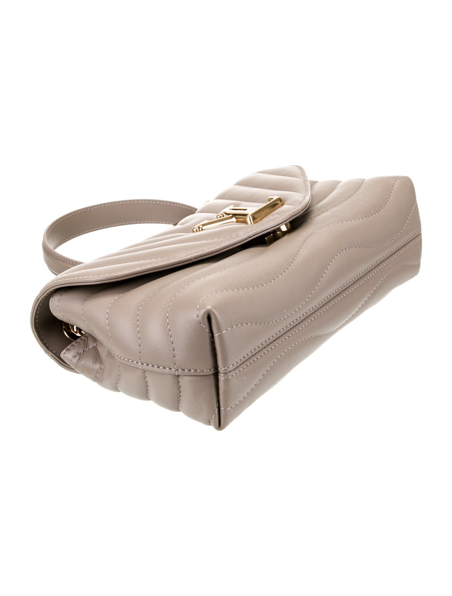 Louis Vuitton Leather New Wave Chain Bag GM