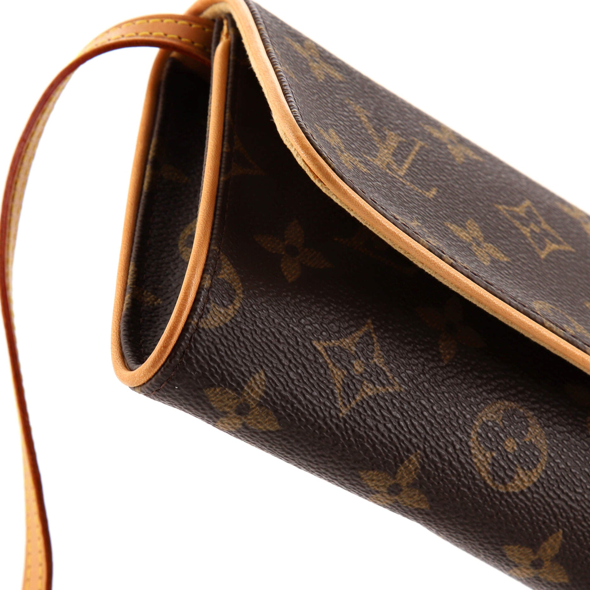LOUIS VUITTON  Monogram Pochette Twin GM
