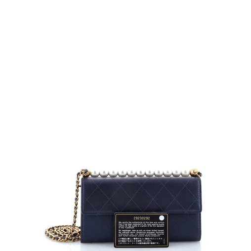 Chanel Chic Pearls Clutch with Chain Quilted Goatskin