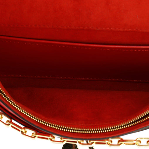 Louis Vuitton Chain Louise Clutch Leather GM