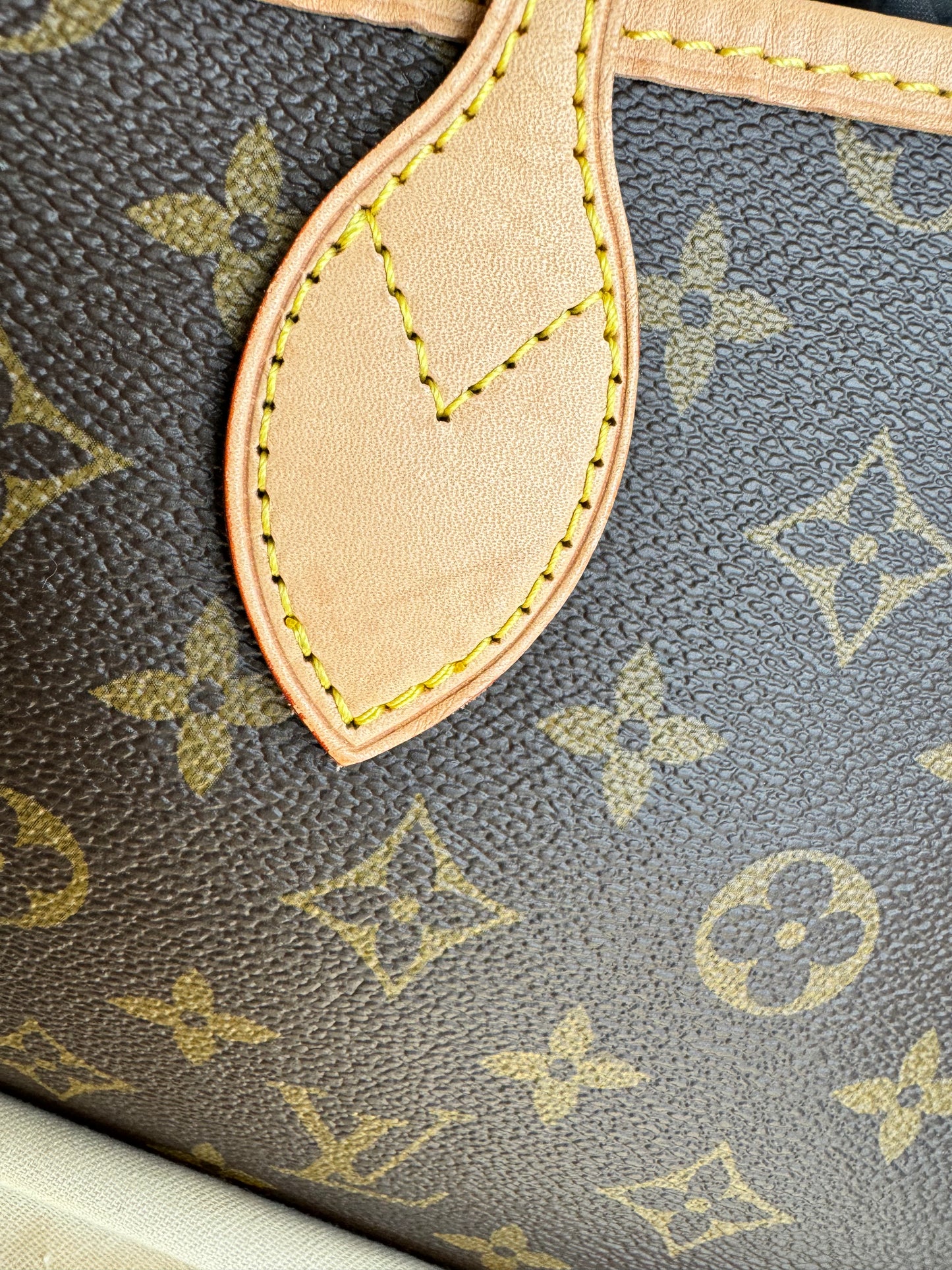 Louis Vuitton Monogram Canvas Neverfull GM