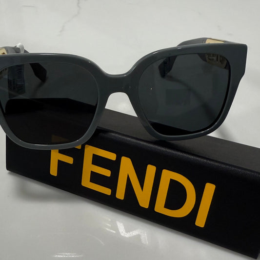 Fendi sunglass