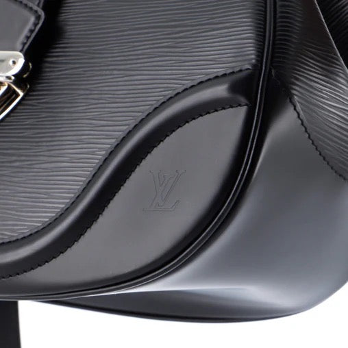 Louis Vuitton Montaigne Sac Handbag Epi Leather