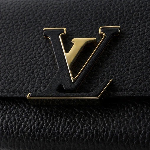 Louis Vuitton Capucines Wallet Leather