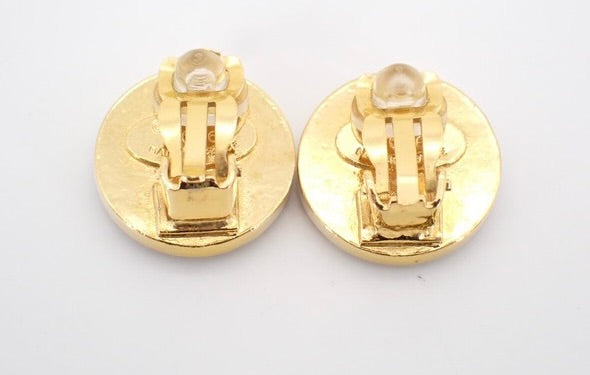 Chanel botton clip earrings