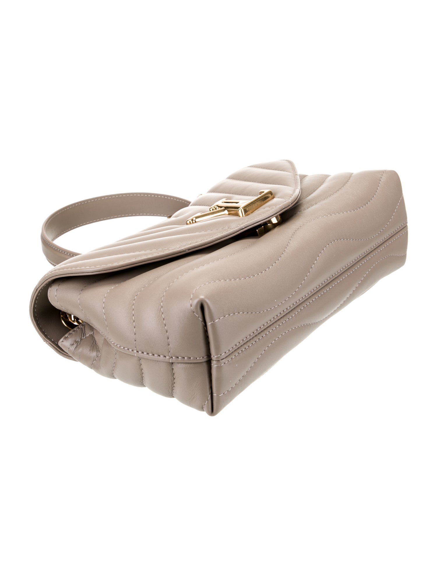 Louis Vuitton Leather New Wave Chain Bag GM