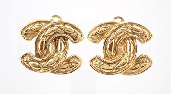 Chanel Vintage Classic (Precious Metal) Clip-on earring(s)
