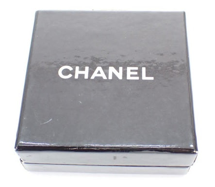 Chanel Vintage Classic (Precious Metal) Clip-on earring(s)