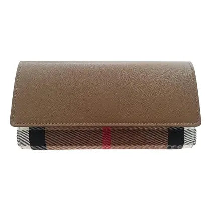 New Burberry Leather Wallet